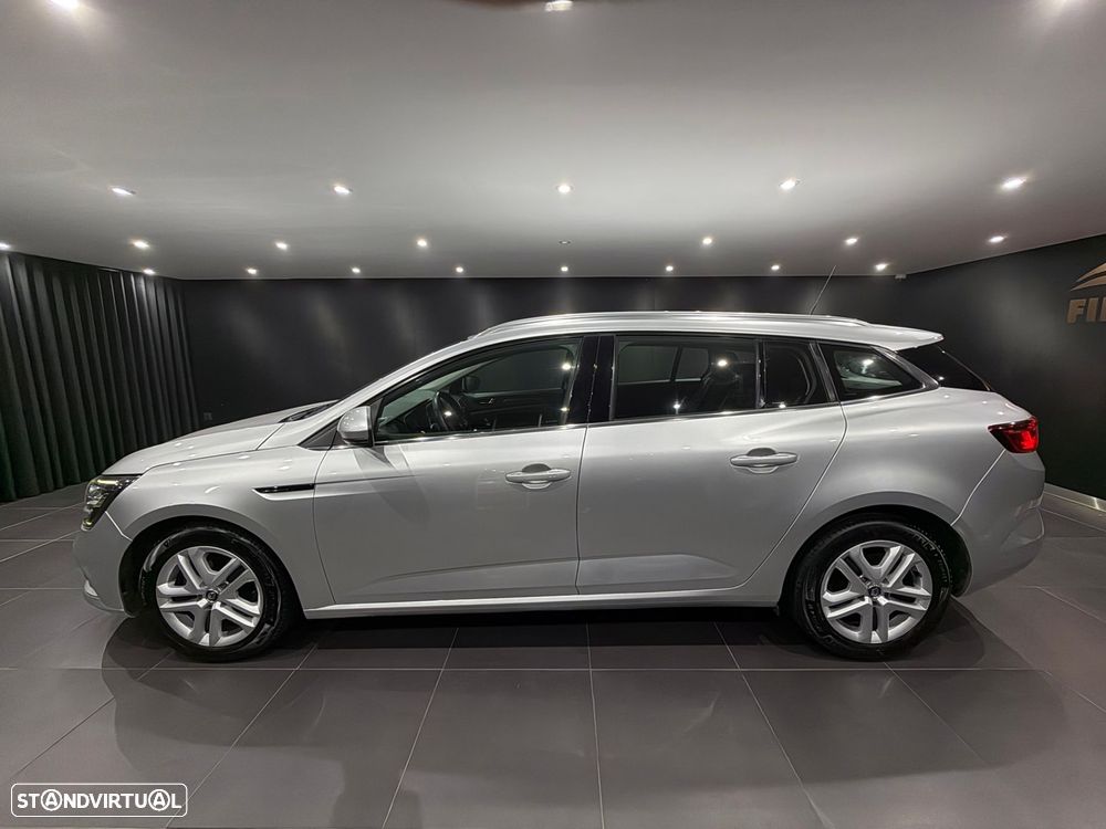 Renault Mégane Sport Tourer 1.5 dCi Limited EDC - 4