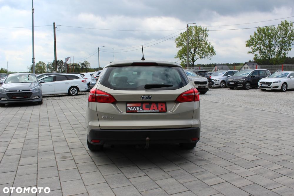 Ford Focus 1.6 TDCi ECOnetic 88g Start-Stopp-System Titanium - 8