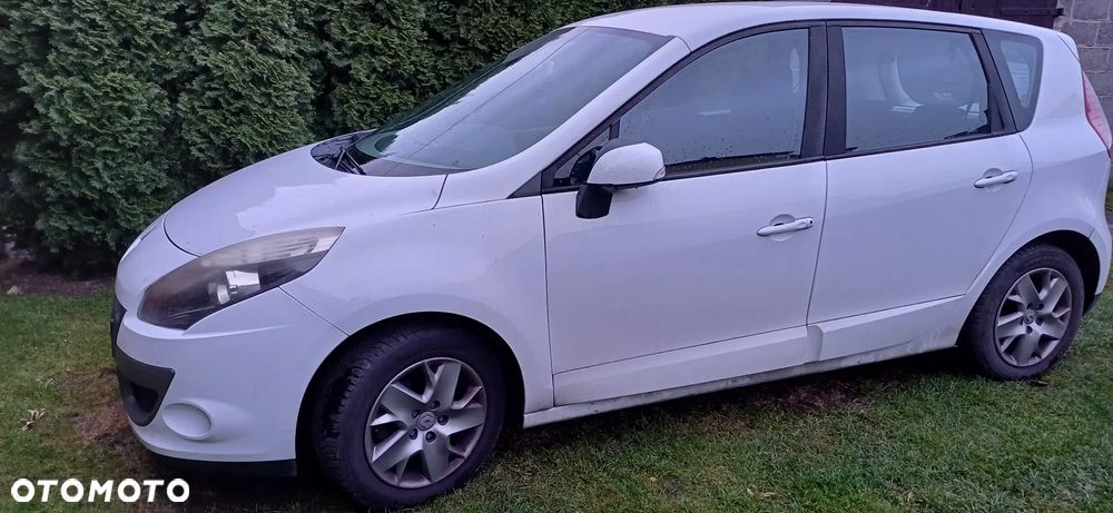 Renault Scenic - 2