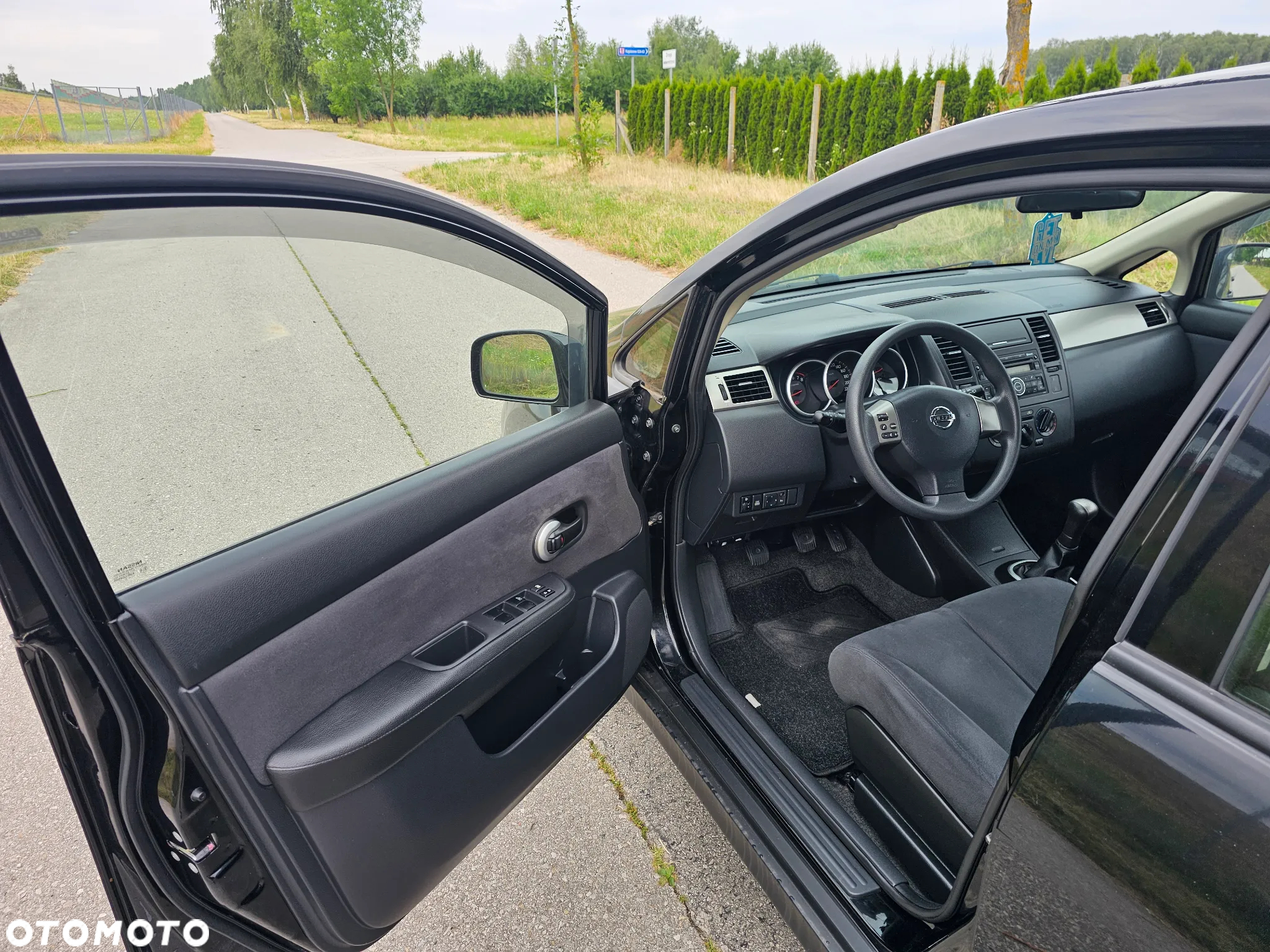 Nissan Tiida 1.6 Acenta - 9