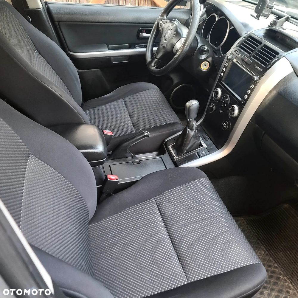 Suzuki Grand Vitara - 8