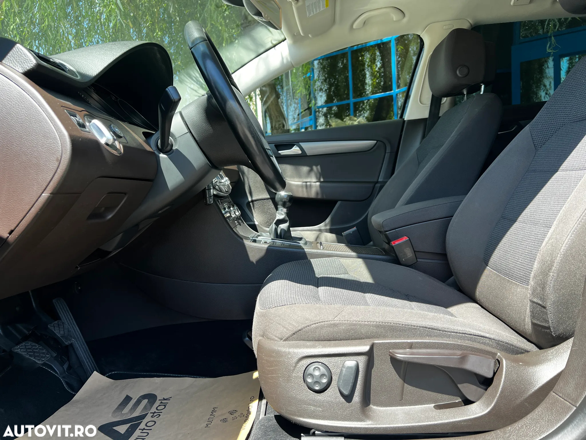 Volkswagen Passat 1.8 TSI Highline - 16