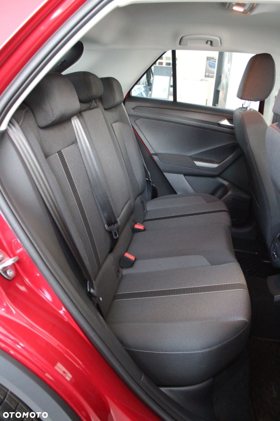 Volkswagen T-Roc - 6