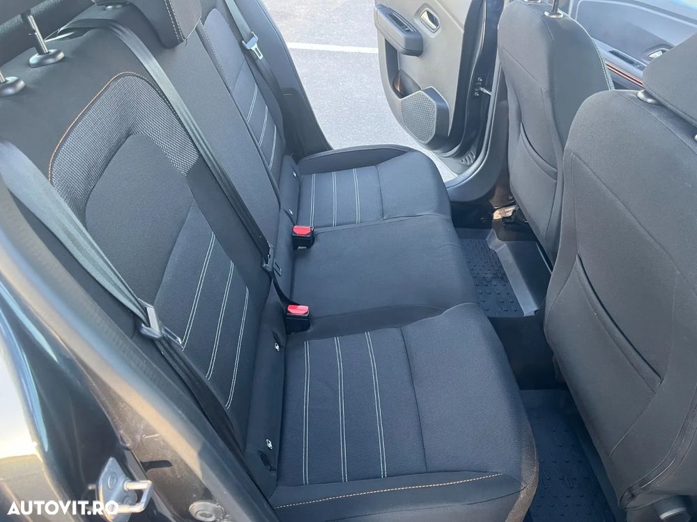 Dacia Sandero Stepway ECO-G 100 MT6 Comfort - 15