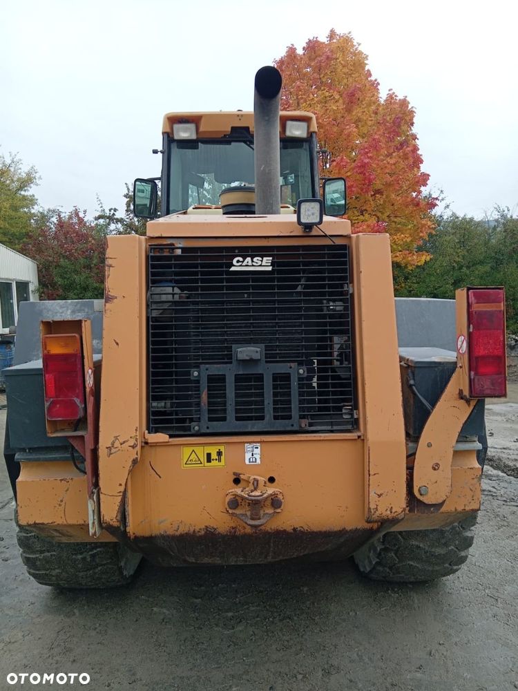 Case 821C - 6