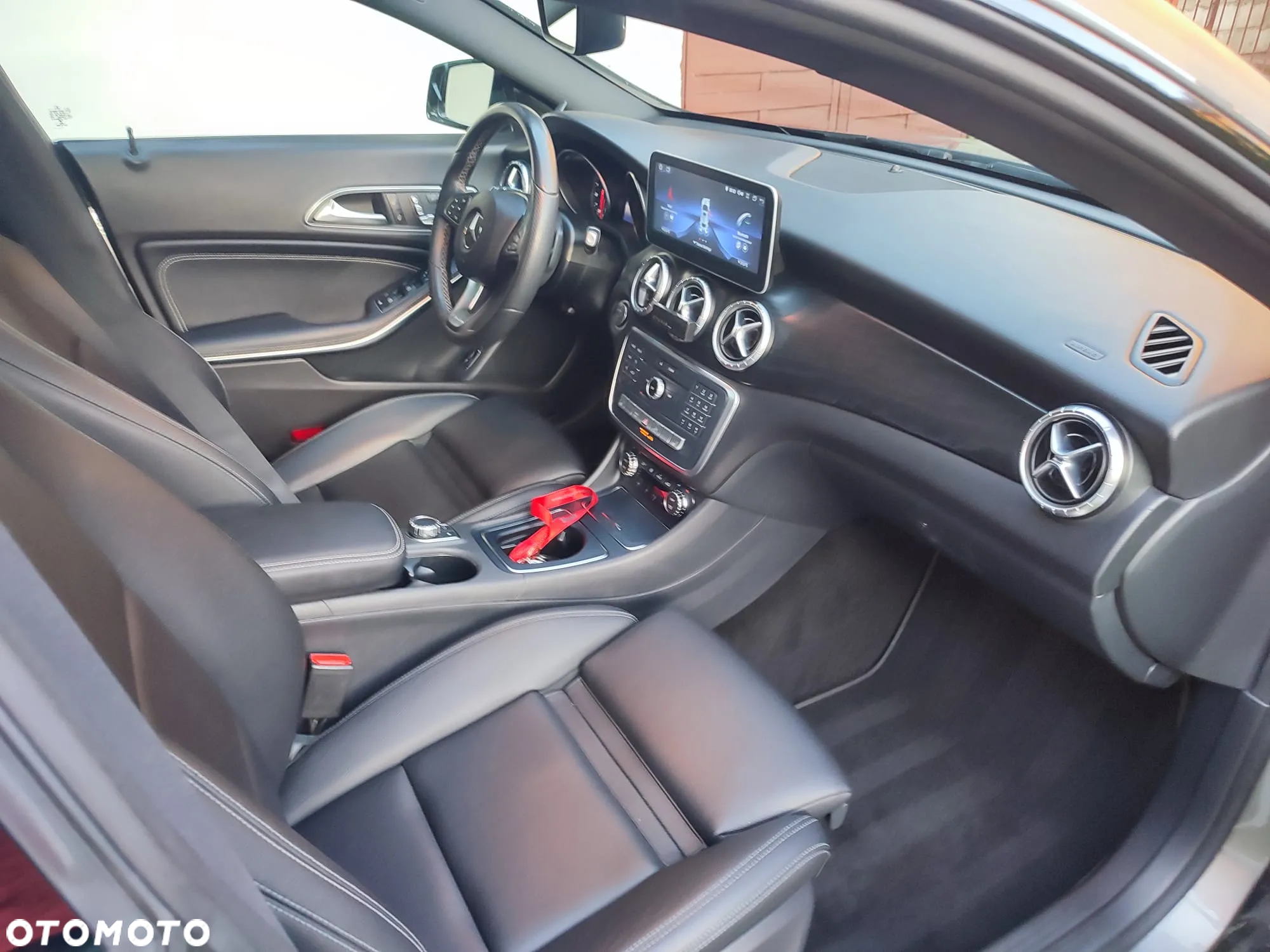 Mercedes-Benz CLA 250 4-Matic AMG Line - 5