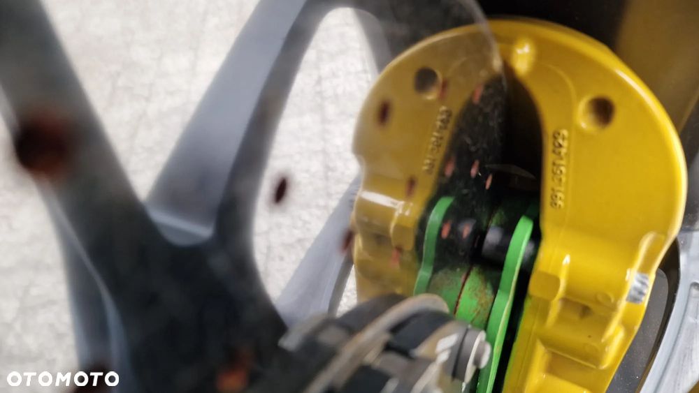 Porsche 911 GT3 - 16