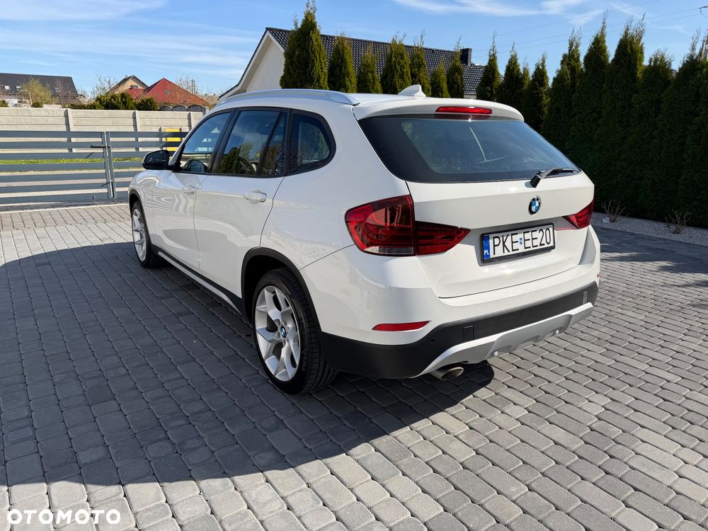 BMW X1 sDrive18d xLine - 10