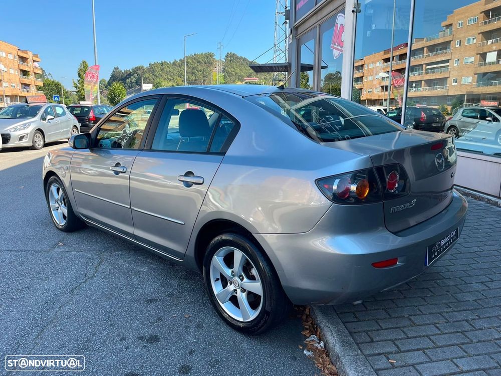 Mazda 3 Hatchback - 5