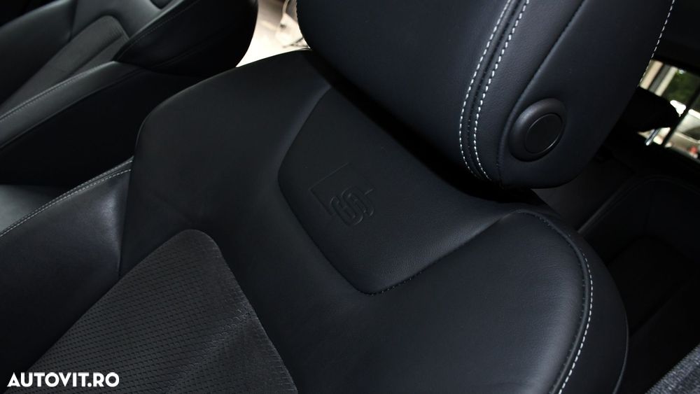 Audi A6 Avant 55 TFSI e quattro S tronic PHEV S Line - 24
