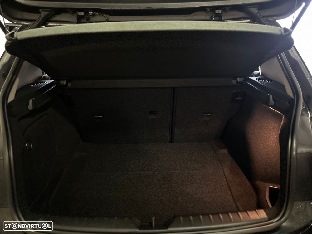 BMW 118 dA Line Sport - 31