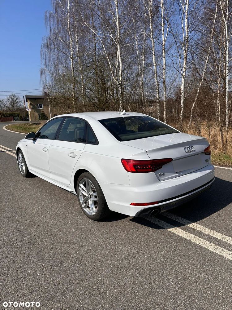 Audi A4 Limousine 2.0 TFSI ultra S tronic - 15