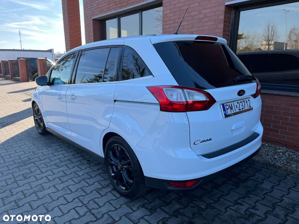 Ford Grand C-MAX - 4