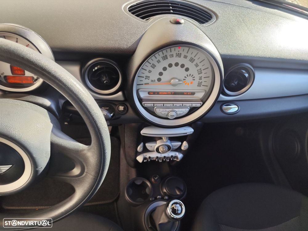 MINI 3 Portas Cooper D - 20