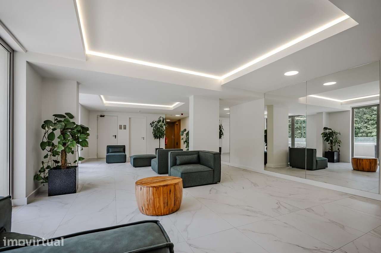 Apartamento T3 com magnífico Terraço e Vista Baía – Seixal - Grande imagem: 5/41