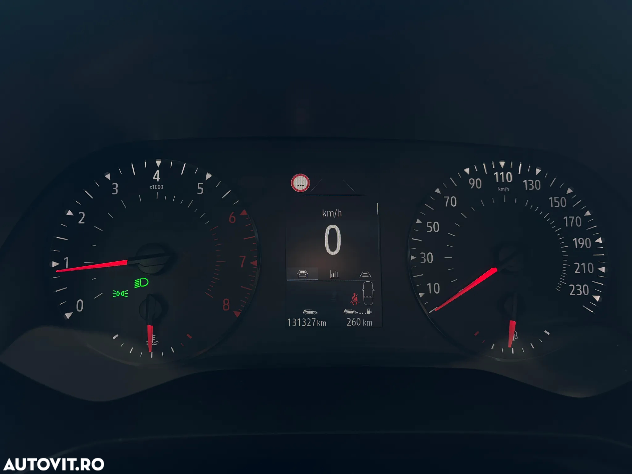 Renault Captur TCe 100 Zen - 16