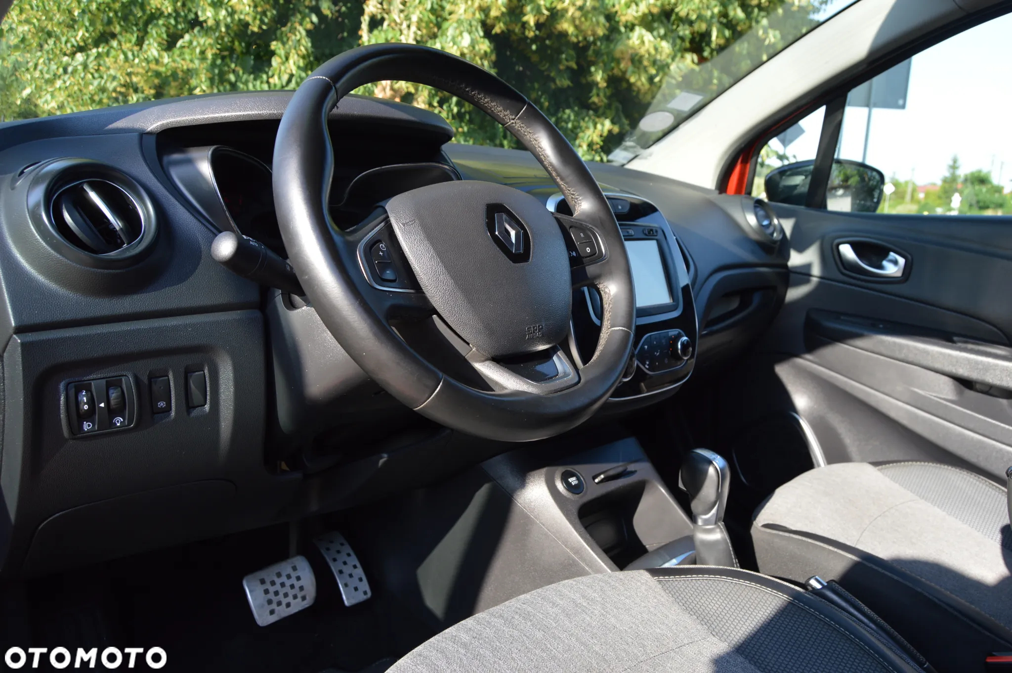 Renault Captur 1.2 TCe Intens EDC - 15
