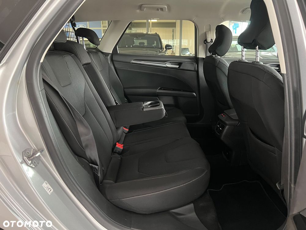 Ford Mondeo SW 2.0 EcoBlue Titanium - 38
