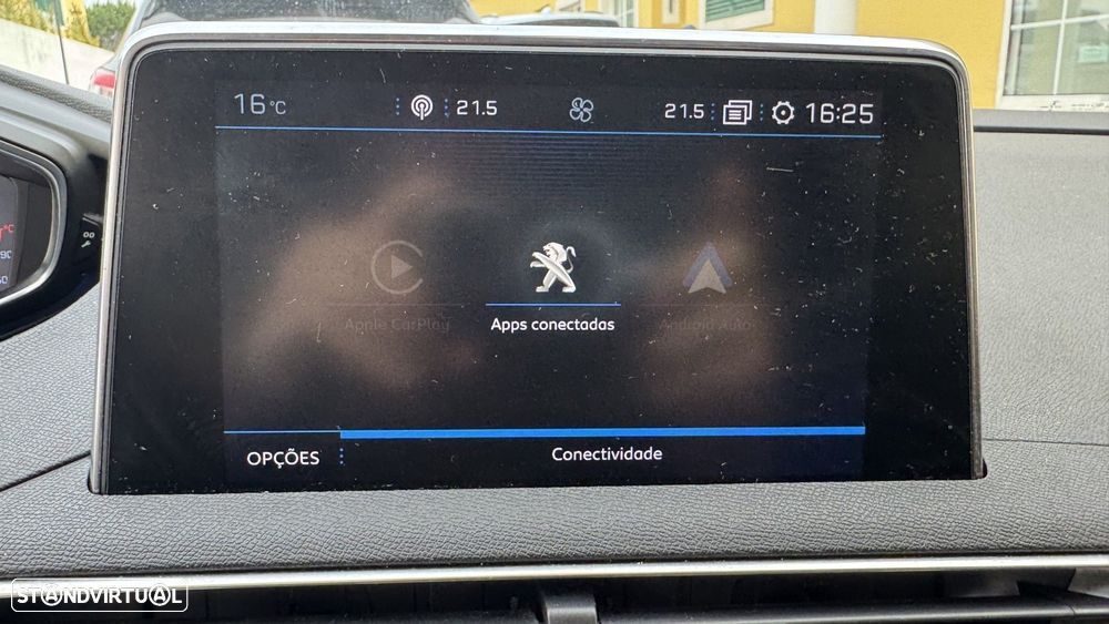 Peugeot 5008 1.2 PureTech Allure EAT8 - 22