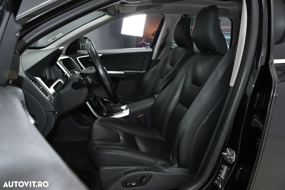 Volvo XC 60 - 14