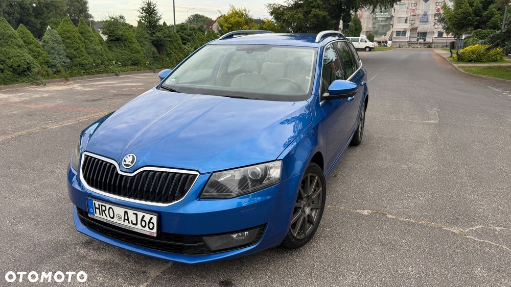 Skoda Octavia 2.0 TDI (Green tec) 4x4 Ambition - 4