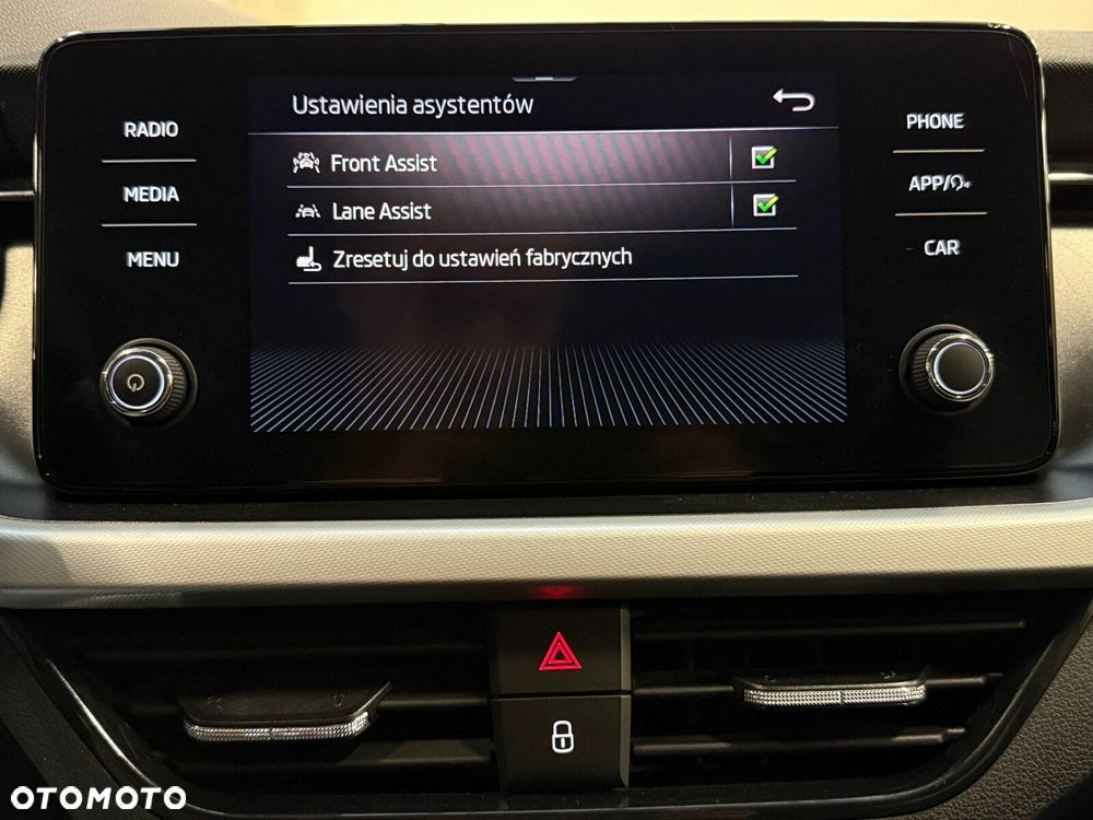 Skoda Scala 1.0 TSI Ambition - 38