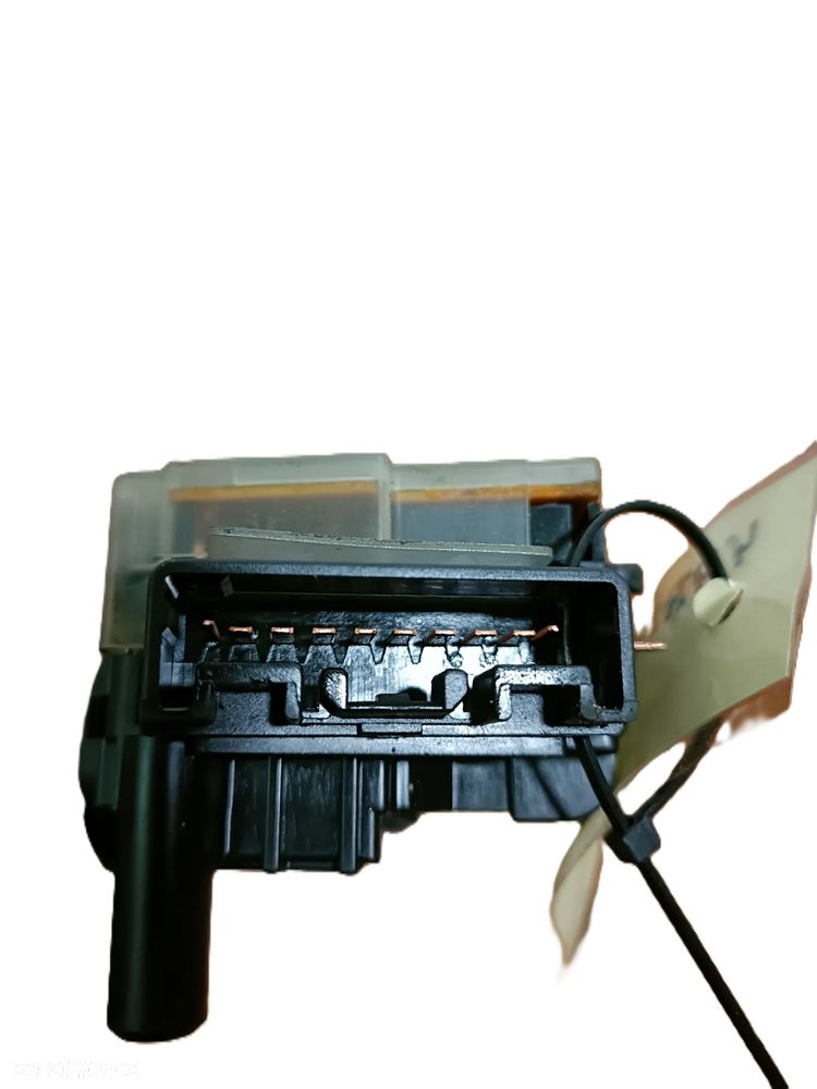 TOYOTA YARIS I 99-05 LIFT manetki * - 10