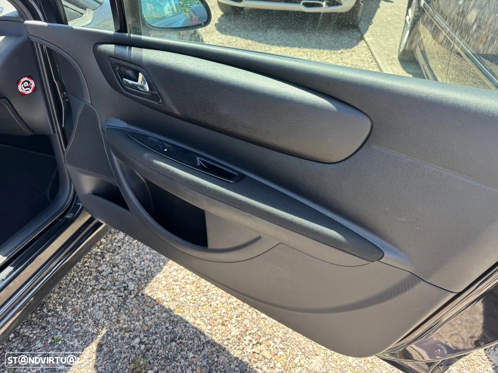 Citroën C4 1.6 HDi 110 VTR - 12