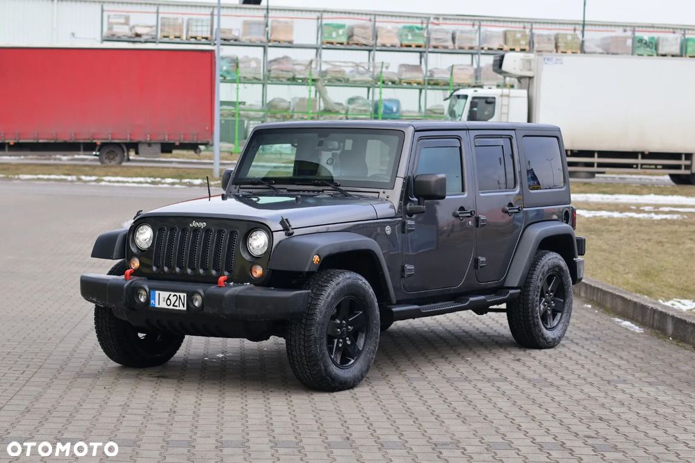 Jeep Wrangler - 5