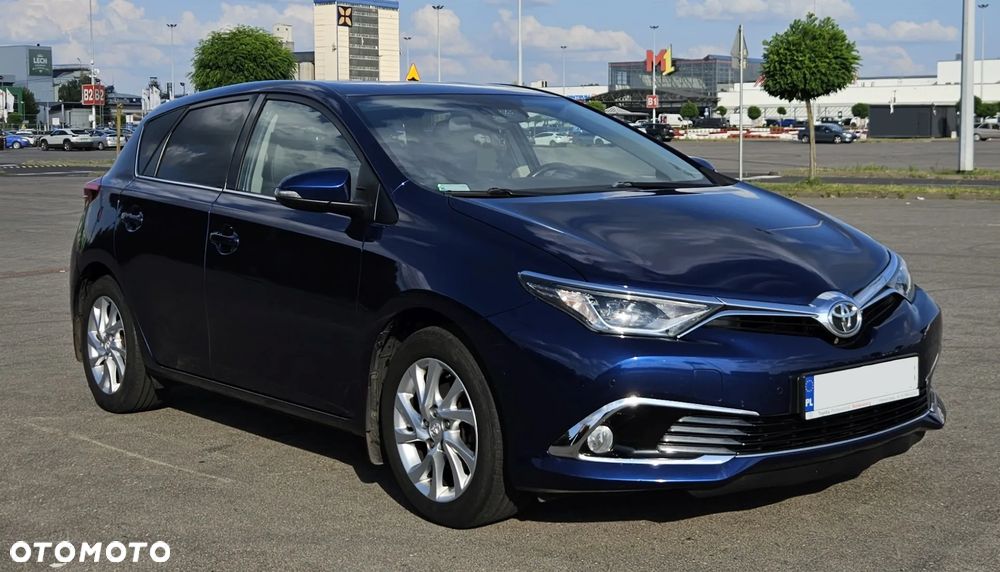 Toyota Auris 1.2 T Prestige - 3