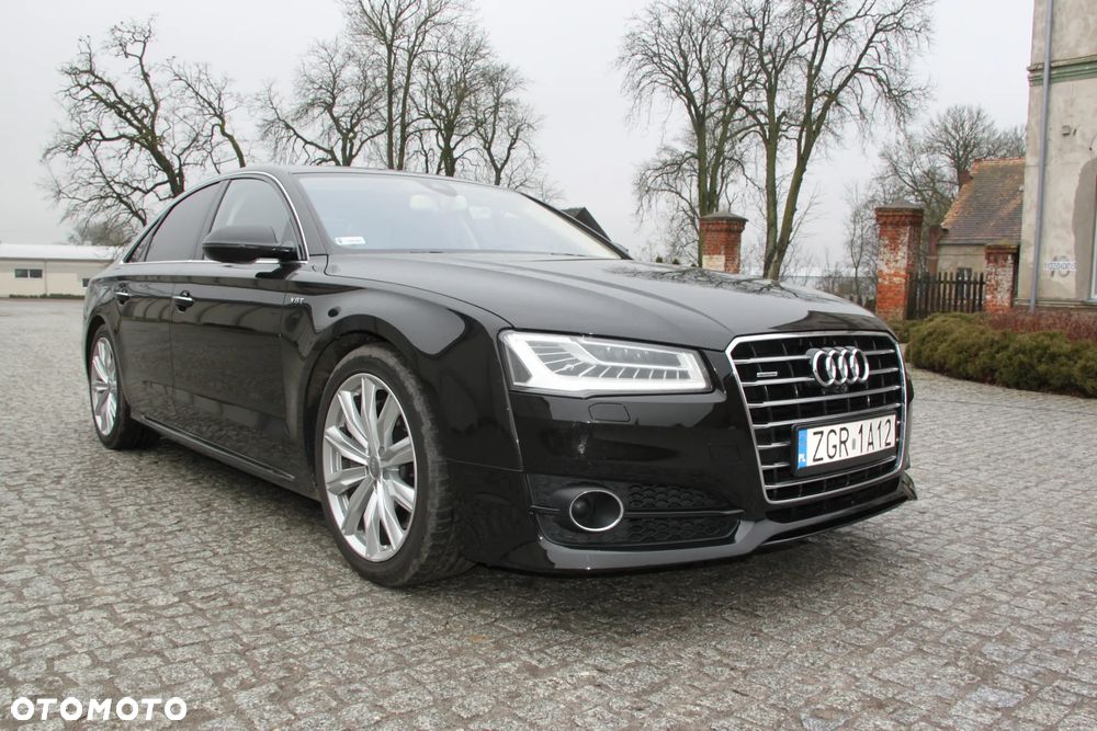 Audi A8 - 2