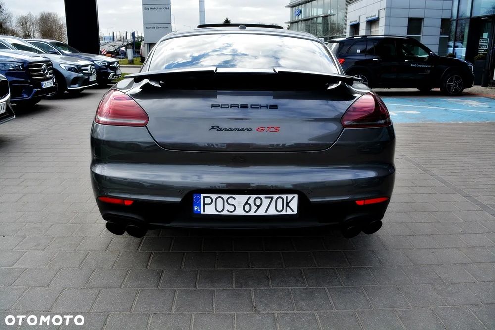 Porsche Panamera GTS - 21