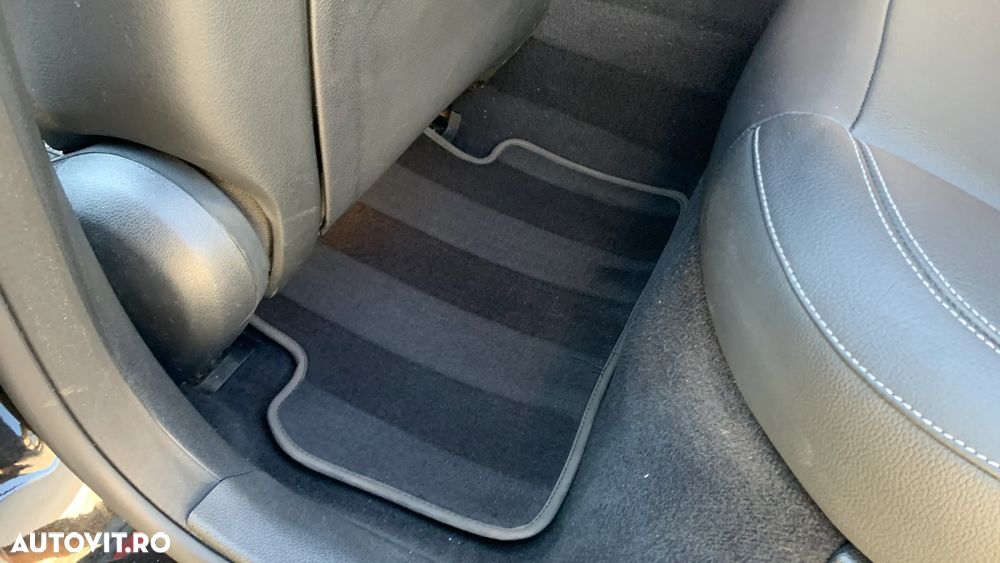 Mercedes-Benz E 250 T-Modell Aut - 20