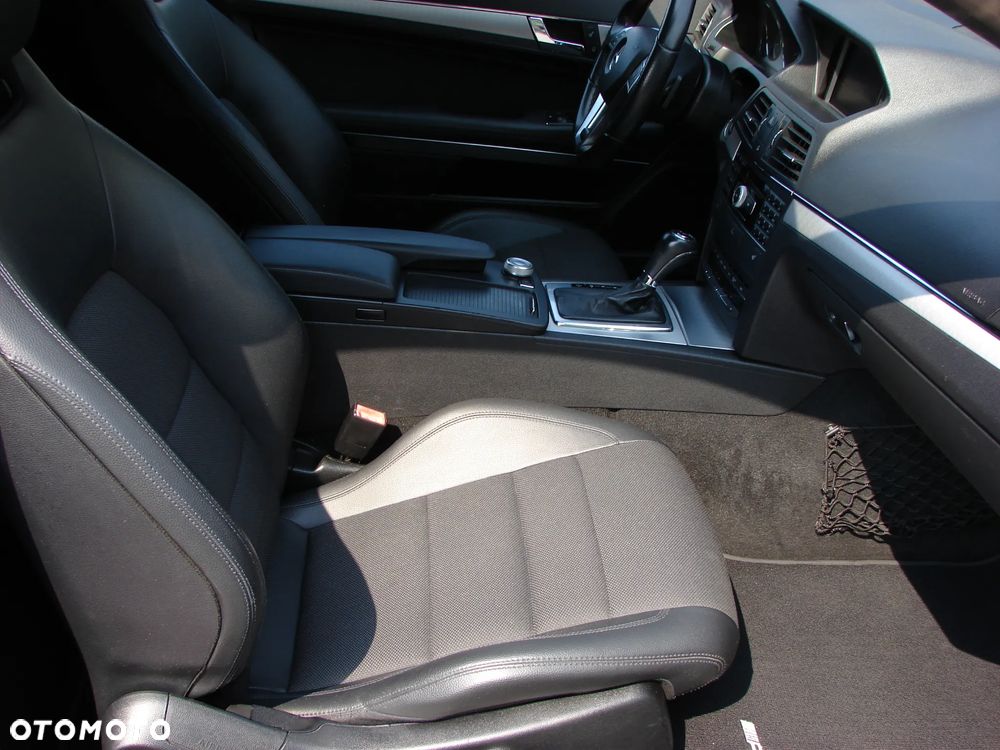 Mercedes-Benz Klasa E 350 CGI BlueEffICIENCY - 15
