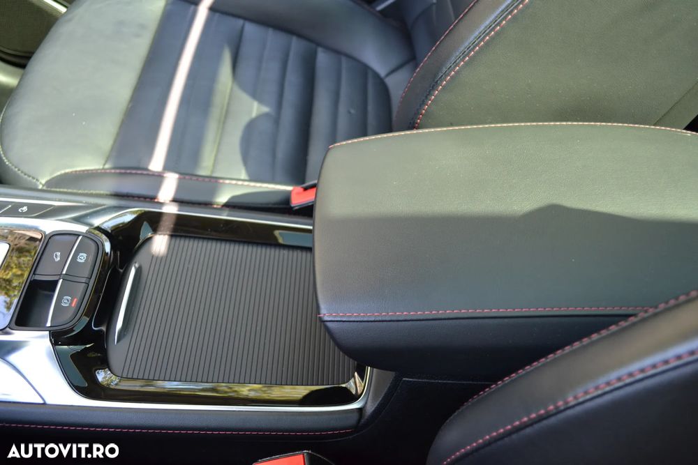 MG EHS 1.5T-GDI PHEV Luxury - 31