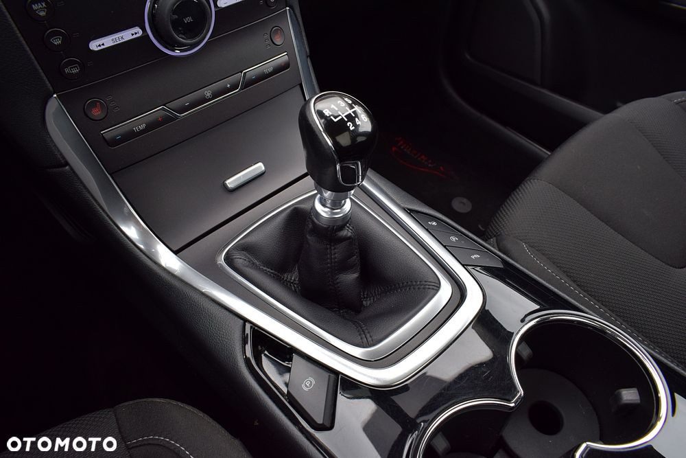 Ford S-Max - 16