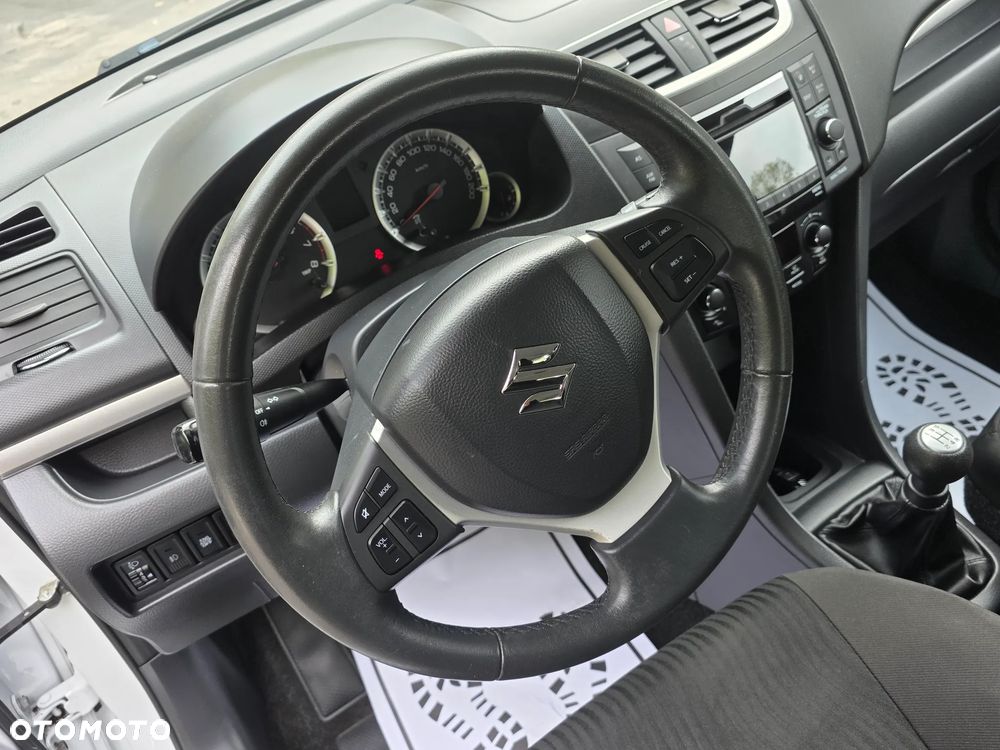 Suzuki Swift - 22