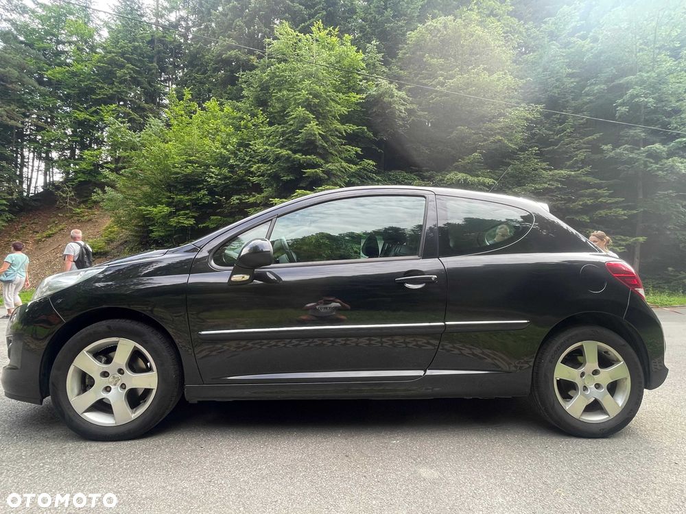 Peugeot 207 - 3