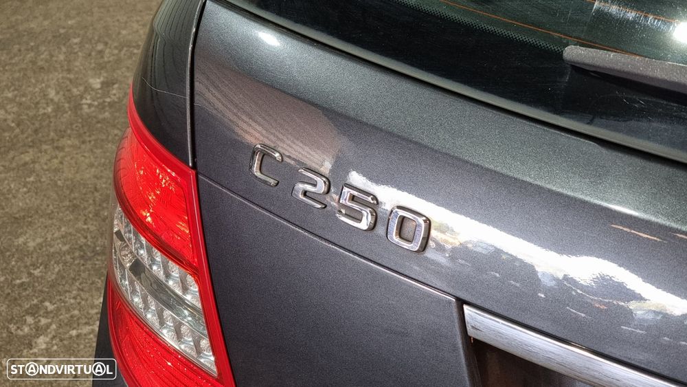 Mercedes-Benz C 250 CDi Avantgarde BlueEfficiency - 29