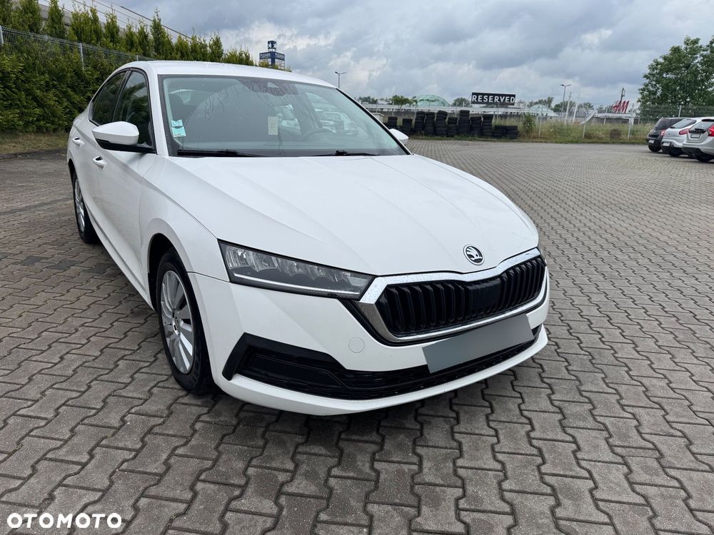 Skoda Octavia 2.0 TDI Active - 9