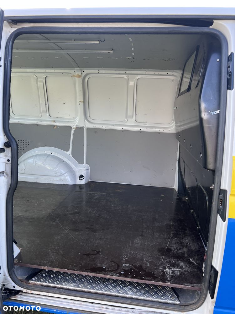 Volkswagen TRANSPORTER - 3