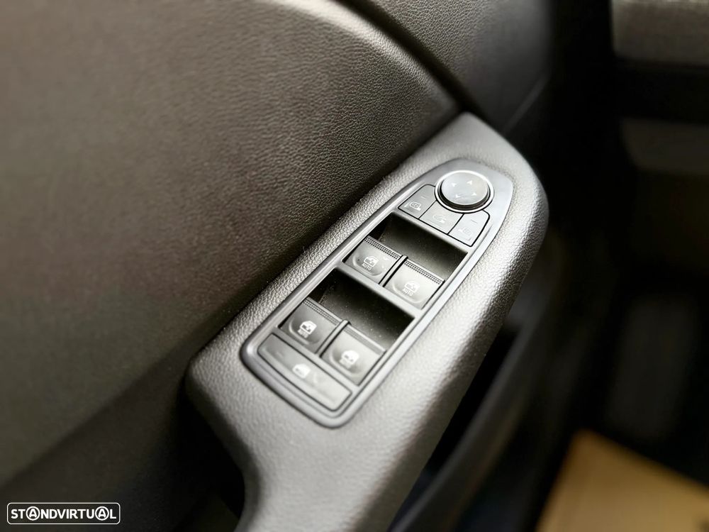 Renault Clio 1.0 TCe Evolution - 17