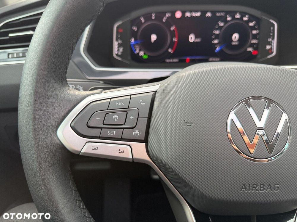 Volkswagen Tiguan 2.0 TSI 4Mot Elegance DSG - 15