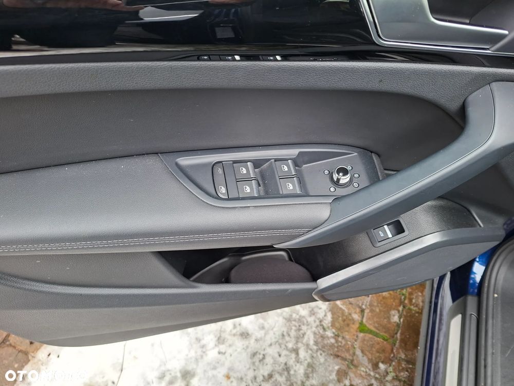 Audi Q5 Sportback 40 TDI quattro S tronic advanced - 25