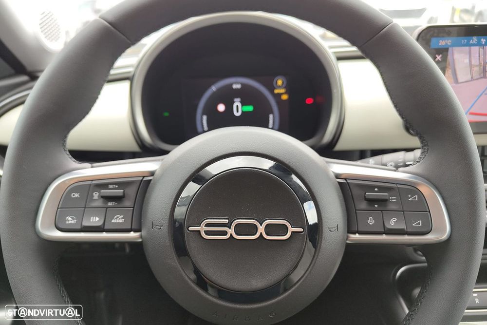 Fiat 600e 54 kWh La Prima - 9