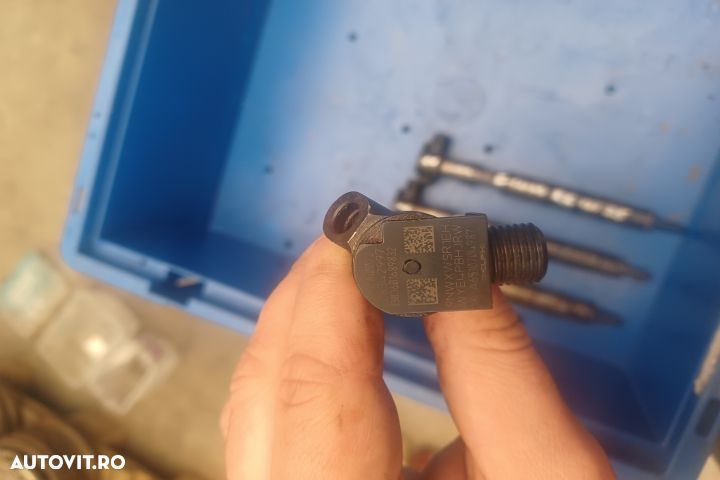 Set injectoare 28342997 A6510704987 2.2 DCI Mercedes-Benz E-Class W21 - 3