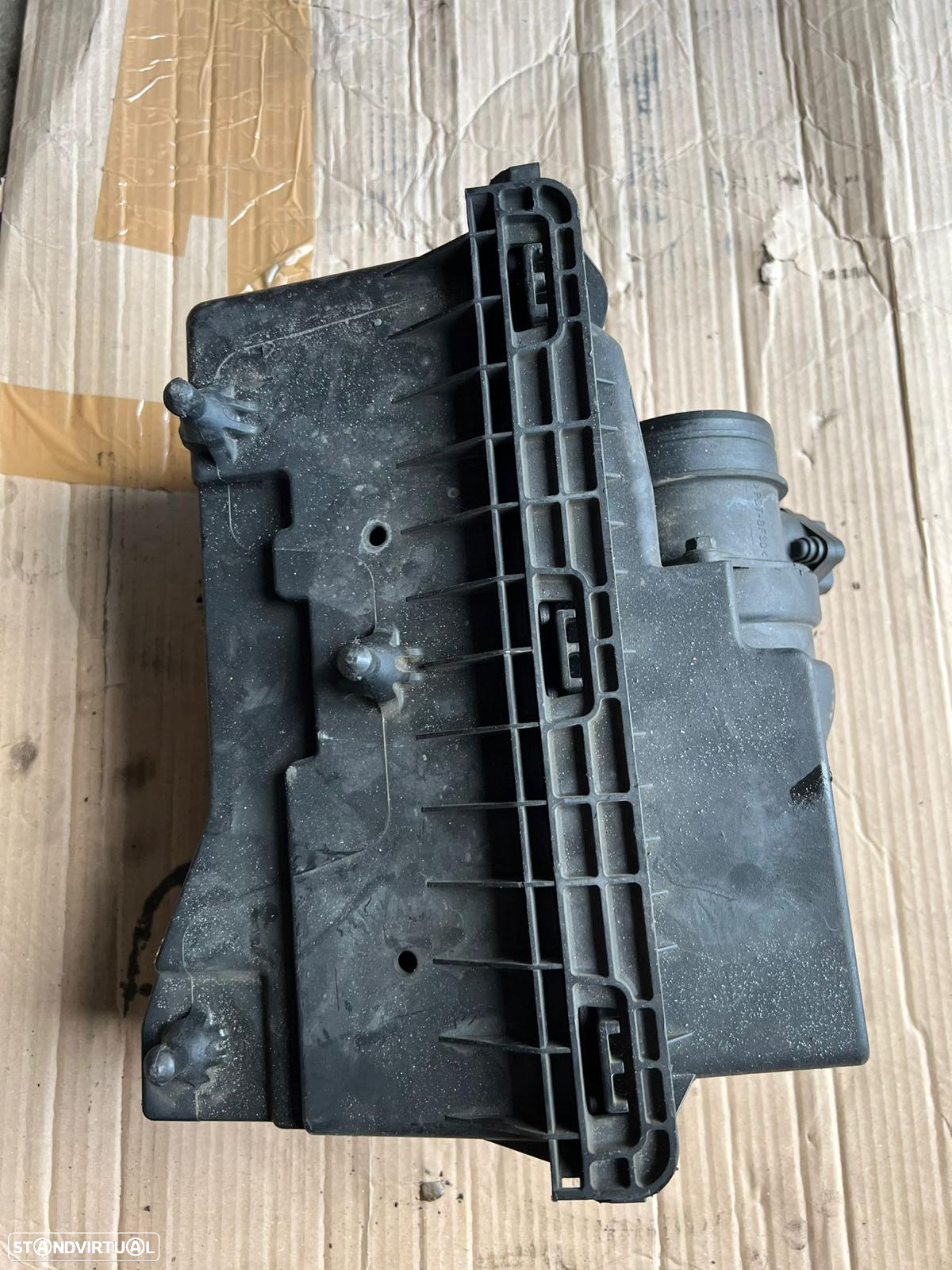 Caixa filtro de ar dodge caliber 2.0D 2007 - 2