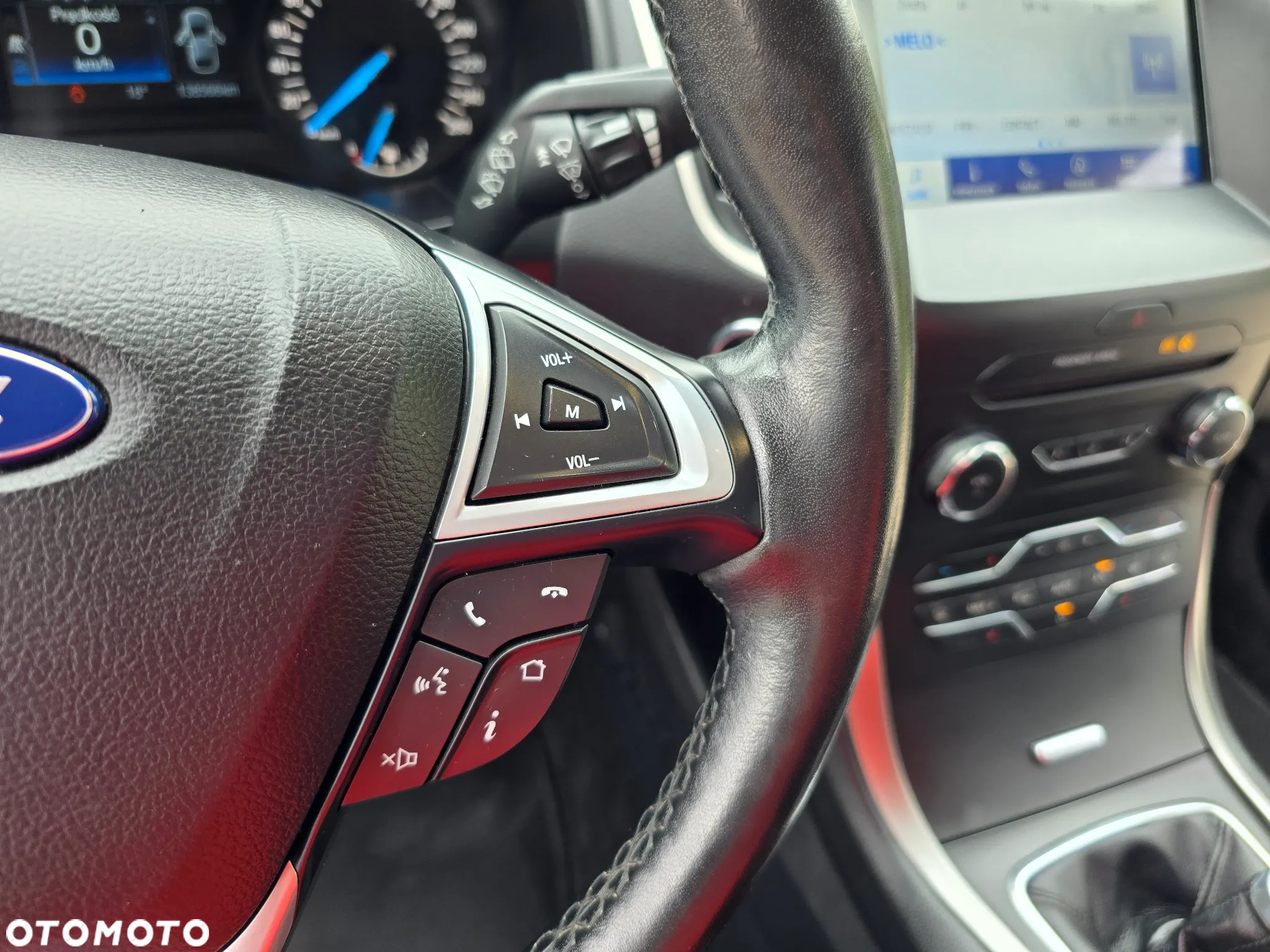 Ford S-Max - 31