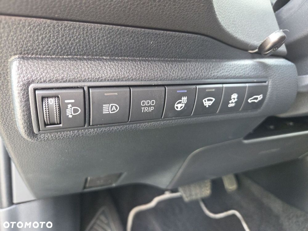 Toyota Corolla 2.0 Hybrid Style - 20