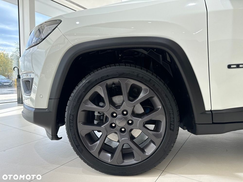Jeep Compass 1.3 TMair S FWD S&S DDCT - 19